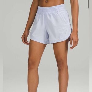 Lululemon Track That Mid-Rise Lined Short 5" Pastel Blue size 6